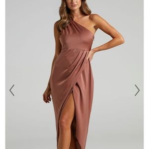 Medium formal showpo dress. New with tags